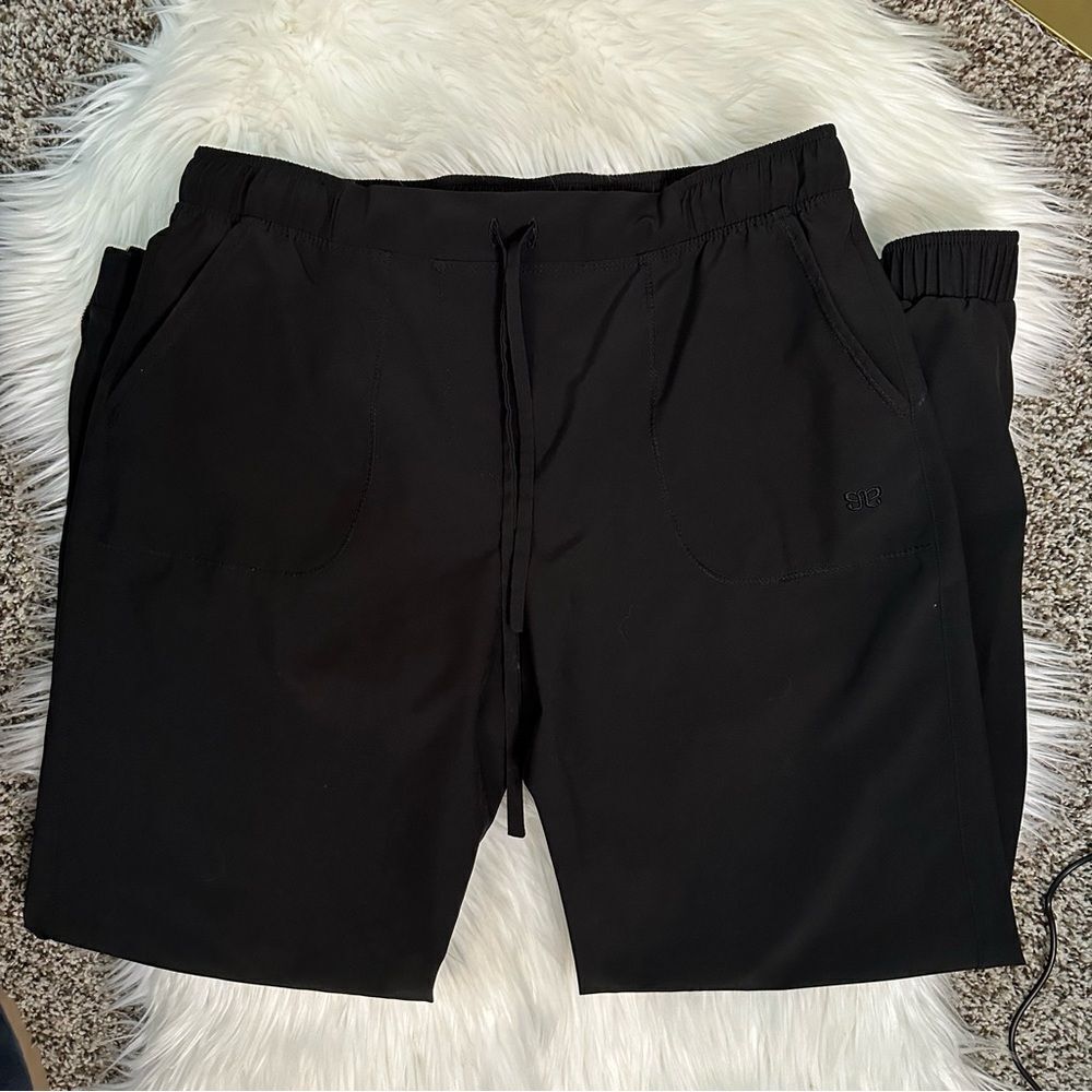 [AlbionFit] Black Jetsetter Joggers - Size Small